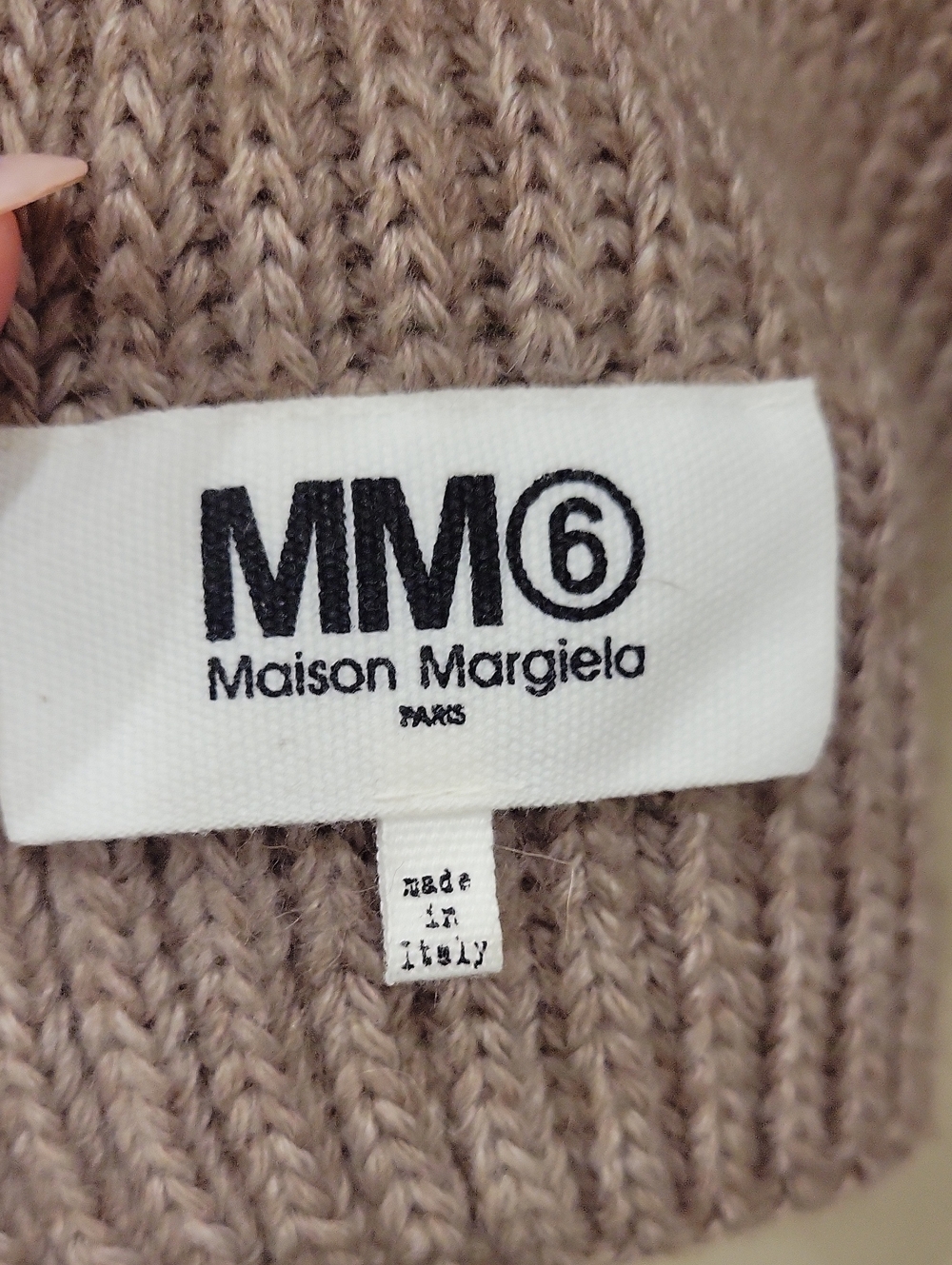Maison Margiela MM6 Taupe Knit Cardigan with Attached Scarf sz M - Picture 2 of 16